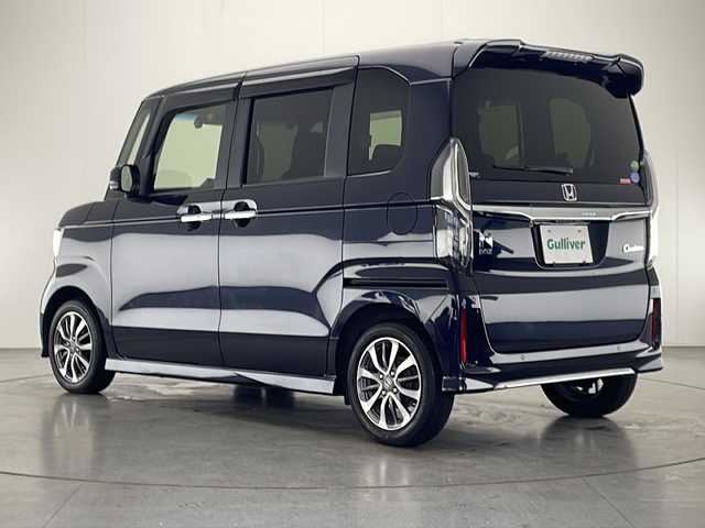 ホンダ Ｎ ＢＯＸ カスタム L 宮崎県 2021(令3)年 2.4万km ミッドナイトブルービームM ホンダセンシング/・衝突軽減ブレーキ/・レーンキープアシスト/・アダプティブクルーズコントロール/・先行車発進お知らせ機能/・標識認識機能/・コーナーセンサー/純正7インチメモリナビ/CD DVD MSV BT フルセグ/バックカメラ/片側パワースライドドア/LEDオートライト/前席シートヒーター/純正14インチアルミホイール/ヘッドライトレベライザー/ステアリングスイッチ/純正フロアマット/ドアバイザー/スマートキー×2/プッシュスタート/ビルトインETC