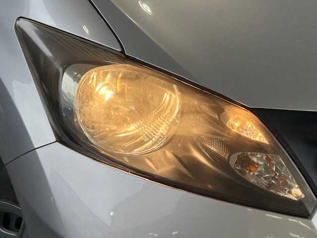 ホンダ フリード FLEX 道東・釧路十勝 2011(平23)年 7万km アラバスターシルバーメタリック 4WD/ワンオーナー/純正メモリーナビ/  (DVD/CD/ワンセグTV)/バックカメラ/片側パワースライドドア/ヘッドライトレベライザー/リアコーナーセンサー/ウィンカーミラー/電動格納ミラー/ミラーヒーター/フロントワイパーデアイサー/社外フロアマット/社外エンジンスターター/リモコンキー/スペアキー/記録簿 H26/28/30/R2/6/取扱説明書/保証書/ナビ取説/夏タイヤ積み込み/  (185/65R15、4mm、社外AW)