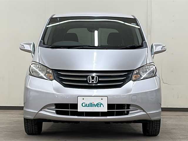 ホンダ フリード FLEX 道央・札幌 2011(平23)年 7万km アラバスターシルバーメタリック /4WD//寒冷地仕様//ワンオーナー//純正メモリーナビ/  (DVD/CD/ワンセグTV)//バックカメラ//片側パワースライドドア//ヘッドライトレベライザー//リアコーナーセンサー//ウィンカーミラー//電動格納ミラー//ミラーヒーター//フロントワイパーデアイサー//社外フロアマット//社外エンジンスターター//リモコンキー//スペアキー//記録簿 H26/28/30/R2/6//取扱説明書/保証書/ナビ取説