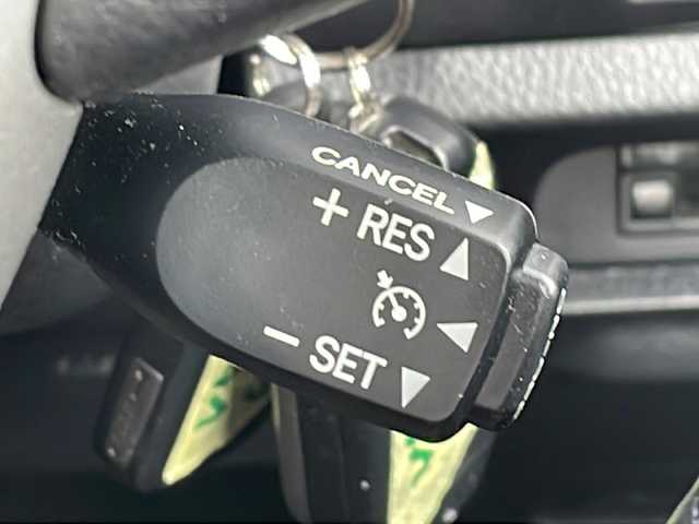 トヨタ ヴォクシー ZS 煌Ⅱ 長野県 2019(令1)年 6.5万km ホワイトパールクリスタルシャイン 4WD/純正10インチメモリーナビ/ CD/DVD/SD/Bluetooth/フルセグTV/バックカメラ/両側パワースライドドア/トヨタセーフティセンス/・レーンキープアシスト/・プリクラッシュセーフティ/・ハイビームアシスト/ETC/カーメイトエンジンスターター/純正16インチアルミ/LEDオートヘッドライト