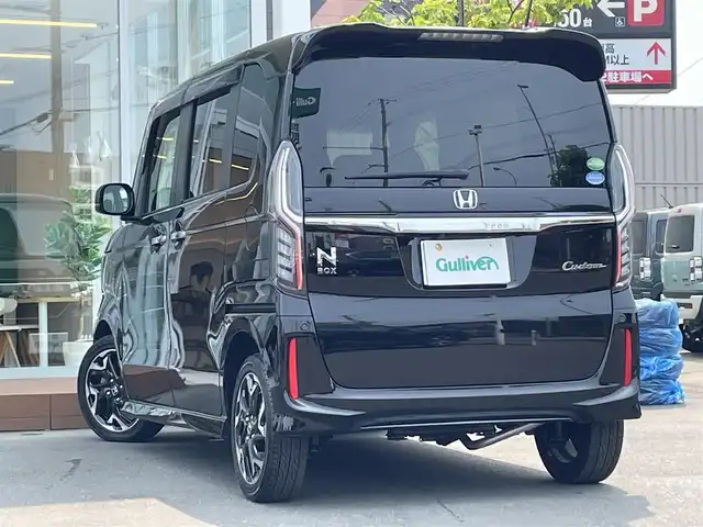 ホンダ Ｎ ＢＯＸ G L ターボ ホンダセンシング 道央・札幌 2020(令2)年 5.2万km クリスタルブラックパール ・４WD/・ホンダセンシング/・社外ナビ/　CD＆DVD＆BT＆TV/・バックカメラ/・ハーフレザーシート/・両側パワースライドドア/・レーンキープアシスト/・レーダークルーズコントロール/・オートエアコン/・オートライト/・ミラーヒーター/・シートヒーター/・ビルトインETC/・電動格納ミラー/・純正エンジンスターター/・プッシュスタート/・スマートキー/・ステアリングスイッチ/・社外AW＆冬タイヤ積込/・純正フロアマット/・ドアバイザー/・ウィンカーミラー/・フォグライト/・スペアキー