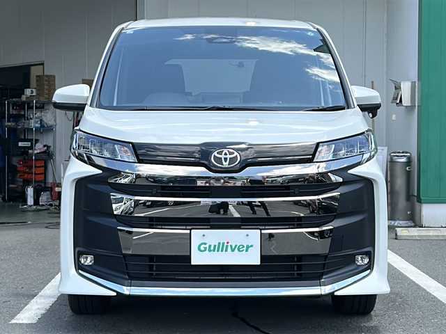 トヨタ ノア S－G 京都府 2023(令5)年 1.8万km ホワイトパールクリスタルシャイン 純正ディスプレイオーディオ　バックカメラ　Ｂｌｕｅｔｏｏｔｈオーディオ　プリクラッシュセーフティ　レーダークルーズコントロール　快適利便パッケージ　両側パワースライドドア　ＬＥＤヘッドライト　禁煙車