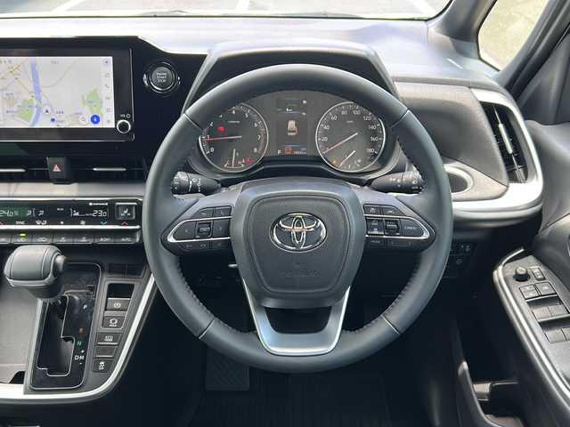 トヨタ ノア S－G 京都府 2023(令5)年 1.8万km ホワイトパールクリスタルシャイン 純正ディスプレイオーディオ　バックカメラ　Ｂｌｕｅｔｏｏｔｈオーディオ　プリクラッシュセーフティ　レーダークルーズコントロール　快適利便パッケージ　両側パワースライドドア　ＬＥＤヘッドライト　禁煙車