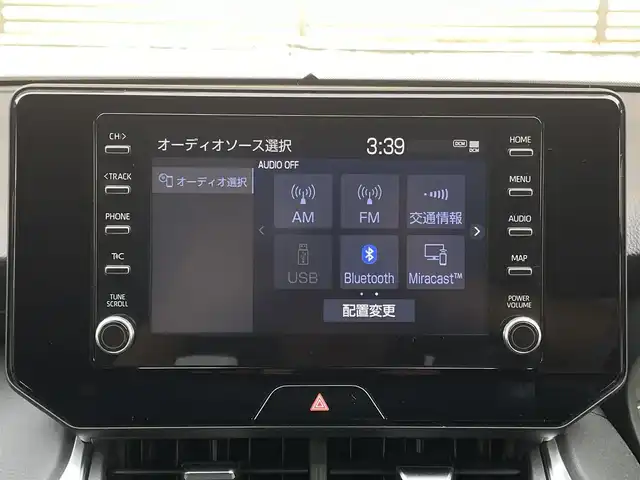 トヨタ ハリアー G 大阪府 2021(令3)年 1.8万km ホワイトパールクリスタルシャイン ワンオーナー/純正8インチディスプレイオーディオ/・AM/FM/BT/Miracast/AppleCarPlay/バックカメラ/デジタルインナーミラー/ハーフレザー/パワーシート/パワーバックドア/前後ドラレコ（ZDR-035）/ETC/トヨタセーフティーセンス/・プリクラッシュセーフティー/・レーントレーシングアシスト/・レーダークルーズコントロール/・アダプティブハイビーム/・オートマチックハイビーム/・ロードサインアシスト/LEDヘッドライト/純正18インチアルミホイール/保証書/取扱説明書/スペアキー