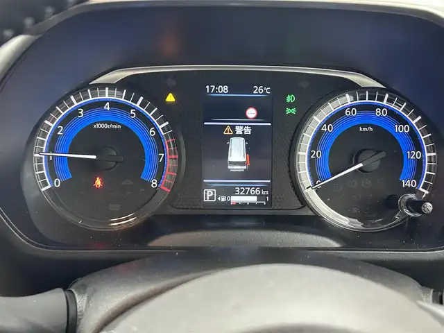 三菱 デリカミニ T プレミアム 熊本県 2024(令6)年 3.3万km アメジストブラック/シルキーホワイト 禁煙車　/社外ナビ（ＣＤ・ＤＶＤ・フルセグ・ＢＴ・ＳＤ・ｉｐｏｄ）/全周囲カメラ　/ビルトインＥＴＣ　/社外前方ドライブレコーダー　/両側パワースライドドア　/前後クリアランスソナー　/レーダークルーズコントロール/ｅ－Ａｓｓｉｓｔ/・衝突被害軽減ブレーキ［FCM］（歩行者検知付）/・踏み間違い衝突防止アシスト［EAPM］/・車線逸脱警報システム［LDW］＆車線逸脱防止支援機能［LDP］/・オートマチックハイビーム［AHB］/・ふらつき警報［DAA］/・前方衝突予測警報［PFCW］/・標識認識システム［TSR］/・先行車発進通知［LCDN］/前席シートヒーター /ステアリングヒーター/アイドリングストップ/横滑り防止/ダウンヒルアシスト/社外フロアマット/純正１５インチAW/オートライト/LEDヘッドライト/フォグライト/スマートキー/プッシュスタート/保証書/取扱説明書