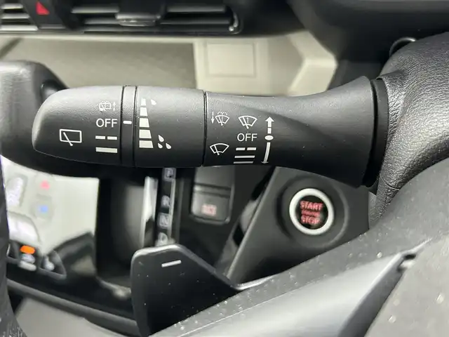 三菱 デリカミニ T プレミアム 熊本県 2024(令6)年 3.3万km アメジストブラック/シルキーホワイト 禁煙車　/社外ナビ（ＣＤ・ＤＶＤ・フルセグ・ＢＴ・ＳＤ・ｉｐｏｄ）/全周囲カメラ　/ビルトインＥＴＣ　/社外前方ドライブレコーダー　/両側パワースライドドア　/前後クリアランスソナー　/レーダークルーズコントロール/ｅ－Ａｓｓｉｓｔ/・衝突被害軽減ブレーキ［FCM］（歩行者検知付）/・踏み間違い衝突防止アシスト［EAPM］/・車線逸脱警報システム［LDW］＆車線逸脱防止支援機能［LDP］/・オートマチックハイビーム［AHB］/・ふらつき警報［DAA］/・前方衝突予測警報［PFCW］/・標識認識システム［TSR］/・先行車発進通知［LCDN］/前席シートヒーター /ステアリングヒーター/アイドリングストップ/横滑り防止/ダウンヒルアシスト/社外フロアマット/純正１５インチAW/オートライト/LEDヘッドライト/フォグライト/スマートキー/プッシュスタート/保証書/取扱説明書