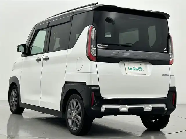 三菱 デリカミニ T プレミアム 熊本県 2024(令6)年 3.3万km アメジストブラック/シルキーホワイト 禁煙車　/社外ナビ（ＣＤ・ＤＶＤ・フルセグ・ＢＴ・ＳＤ・ｉｐｏｄ）/全周囲カメラ　/ビルトインＥＴＣ　/社外前方ドライブレコーダー　/両側パワースライドドア　/前後クリアランスソナー　/レーダークルーズコントロール/ｅ－Ａｓｓｉｓｔ/・衝突被害軽減ブレーキ［FCM］（歩行者検知付）/・踏み間違い衝突防止アシスト［EAPM］/・車線逸脱警報システム［LDW］＆車線逸脱防止支援機能［LDP］/・オートマチックハイビーム［AHB］/・ふらつき警報［DAA］/・前方衝突予測警報［PFCW］/・標識認識システム［TSR］/・先行車発進通知［LCDN］/前席シートヒーター /ステアリングヒーター/アイドリングストップ/横滑り防止/ダウンヒルアシスト/社外フロアマット/純正１５インチAW/オートライト/LEDヘッドライト/フォグライト/スマートキー/プッシュスタート/保証書/取扱説明書