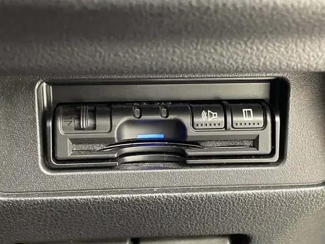 日産 ジューク 15RX Vセレクション 群馬県 2016(平28)年 3.5万km スーパーブラック 純正７型ナビ　全周囲カメラ　純正ドライブレコーダー　純正ＥＴＣ　衝突被害軽減ブレーキ　レーンアシスト　ステアリングスイッチ　プッシュスタート　アイドリングストップ　スマートキー　革巻ステアリング　禁煙