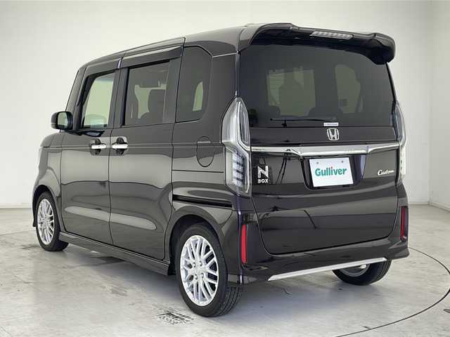 ホンダ Ｎ ＢＯＸ カスタム L ターボ 千葉県 2022(令4)年 2.6万km プレミアムベルベットパープル・パール レーダークルーズコントロール/コーナーセンサー（後）/レーンキープアシスト/衝突軽減ブレーキ/純正メモリナビ（VXM-224VFi）/　Bluetooth/フルセグTV/DVD/CD/USB/バックカメラ/ビルトインETC/パドルシフト/ハーフレザーシート/両側パワースライドドア/純正フロアマット/LEDヘッドライト/オートライト/純正15インチアルミホイール