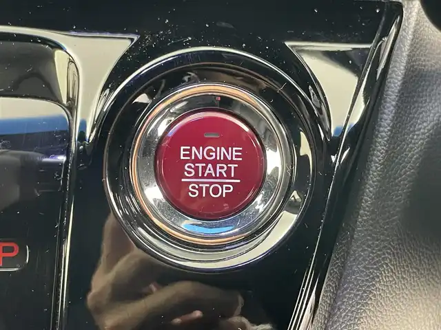 ホンダ Ｎ ＷＧＮ カスタムGターボ SS 2トーンカラースタイルP 愛知県 2017(平29)年 2.3万km プレミアムホワイトパールⅡ 純正8インチナビ/バックカメラ/Bluetooth/フルセグTV/クルーズコントロール/横滑り防止装置/オートライト/LEDフォグランプ/純正AW/純正フロアマット/フルフラットシート/チップアップシート/ETC/プッシュスタート/スマートキー/スペアキー