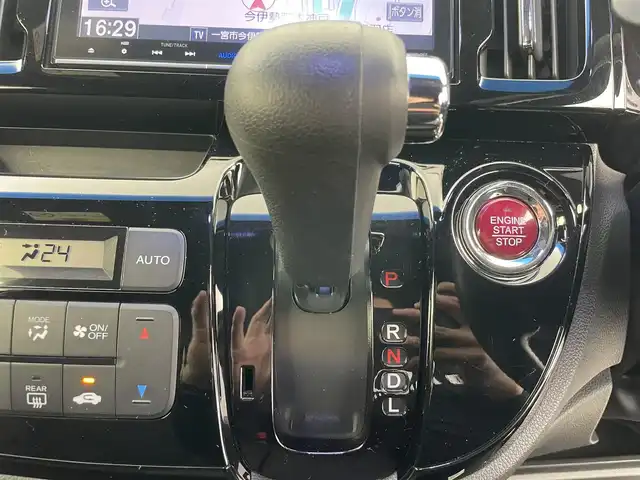 ホンダ Ｎ ＷＧＮ カスタムGターボ SS 2トーンカラースタイルP 愛知県 2017(平29)年 2.3万km プレミアムホワイトパールⅡ 純正8インチナビ/バックカメラ/Bluetooth/フルセグTV/クルーズコントロール/横滑り防止装置/オートライト/LEDフォグランプ/純正AW/純正フロアマット/フルフラットシート/チップアップシート/ETC/プッシュスタート/スマートキー/スペアキー