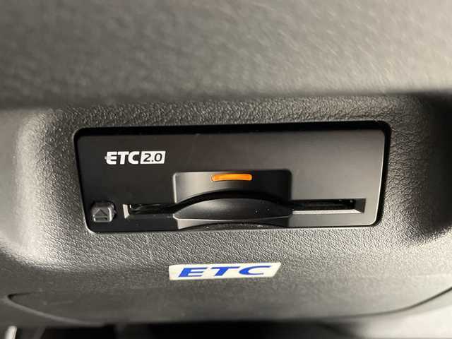 日産 エクストレイル X e－4ORCE 新潟県 2022(令4)年 3万km ブリリアントホワイトパール 純正メモリナビ/　フルセグTV/Bluetooth/プロパイロット/衝突被害軽減ブレーキ/レーンキープアシスト/レーダークルーズコントロール/アラウンドビューモニター/デジタルインナーミラー/ドライブレコーダー/D席パワーシート/全席シートヒーター/ステアリングヒーター/ETC/前後コーナーセンサー/横滑り防止装置/LEDヘッドライト