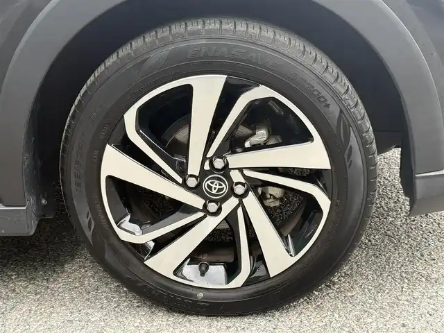 トヨタ ライズ Z 千葉県 2024(令6)年 1.4万km ブラックマイカメタリック 純正ディスプレイオーディオ/フルセグTV/BT/USB/HDMI/パノラミックビュー/バックカメラ/レーダークルーズコントロール/デジタルインナーミラー/前後ドライブレコーダー/ETC2.0/トヨタスマートアシスト/ブラインドスポットモニター/リヤクロストラフィックアラート/黒革シートカバー/バックフォグ/オートライト/LEDヘッドライト/LEDフォグランプ
