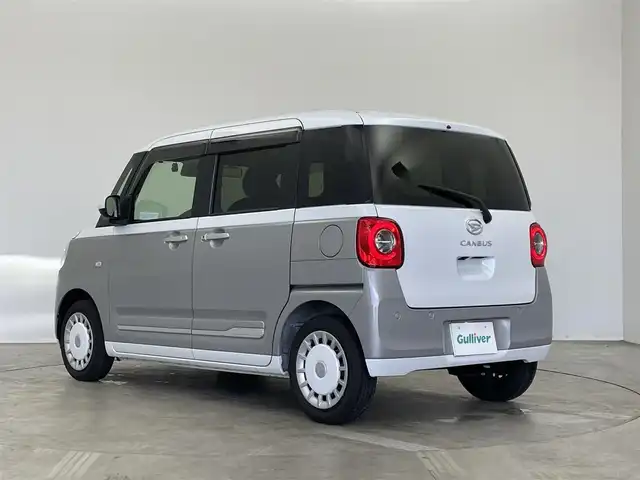 ダイハツ ムーヴ キャンバス ストライプス G 埼玉県 2023(令5)年 1.7万km シャイニングホワイトパール/スムーズグレーマイカメタリック 純正10インチナビ/CD DVD 地デジTV　Bluetooth HDMI/バックカメラ/衝突軽減ブレーキ/両側パワースライドドア/ドライブレコーダー/ワイヤレス充電器/シートヒーター/ホッとカップホルダー/LEDオートライト/オートハイビーム/ETC