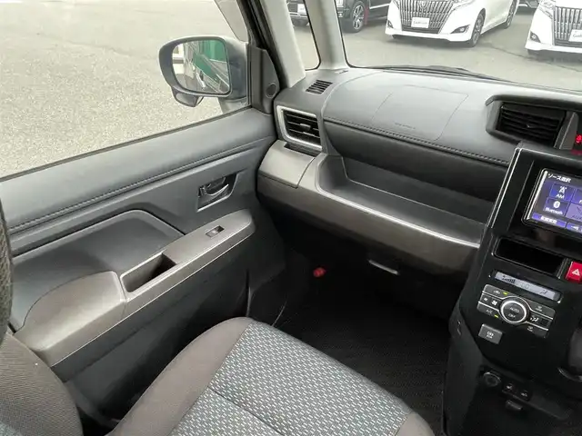 トヨタ ルーミー G－T 岡山県 2022(令4)年 4.1万km 黒 純正ナビ　NSCN-W68/AM、FM、CD、Bluetooth、ワンセグTV/バックカメラ/両側パワースライドドア/ビルトインETC/前席シートヒーター/スマートアシスト