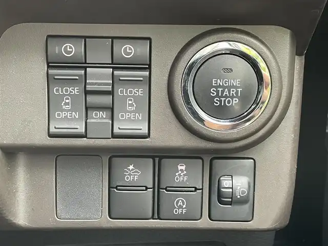 トヨタ ルーミー G－T 岡山県 2022(令4)年 4.1万km 黒 純正ナビ　NSCN-W68/AM、FM、CD、Bluetooth、ワンセグTV/バックカメラ/両側パワースライドドア/ビルトインETC/前席シートヒーター/スマートアシスト