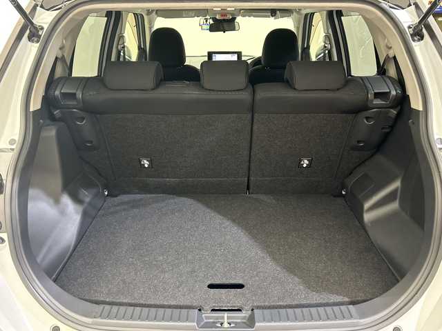 トヨタ ライズ Z 愛媛県 2021(令3)年 7.5万km ブラックマイカメタリック/シャイニングホワイトパール ９型ナビ/フルセグ／Ｂｌｕｅｔｏｏｔｈ/全方位カメラ/衝突軽減ブレーキ/レーンキープアシスト/レーダークルーズコントロール/前後コーナーセンサー/ＥＴＣ/前後ドライブレコーダー/フロントフォグランプ/前後コーナーセンサー/スペアキー/DN席シートヒーター