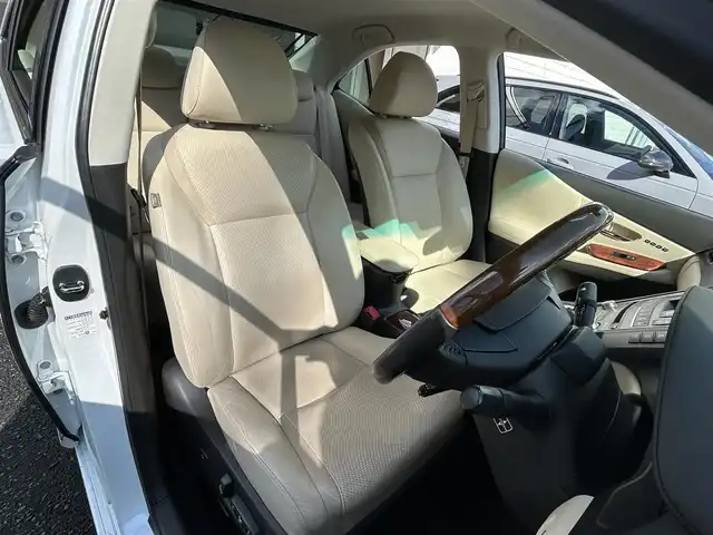 レクサス ＨＳ 250h バージョンL 愛知県 2016(平28)年 5.7万km ソニッククォーツ 純正メモリナビ/フルセグテレビ/バックカメラ/Bluetooth/ウィンカーミラー/クルーズコントロール/プッシュスタート/ビルトインETC
