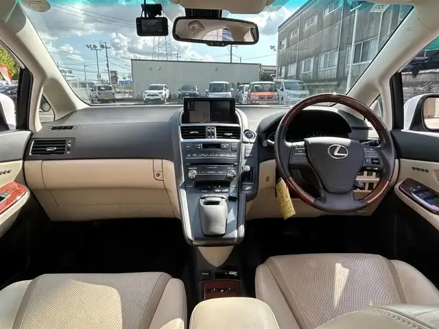 レクサス ＨＳ 250h バージョンL 愛知県 2016(平28)年 5.7万km ソニッククォーツ 純正メモリナビ/フルセグテレビ/バックカメラ/Bluetooth/ウィンカーミラー/クルーズコントロール/プッシュスタート/ビルトインETC