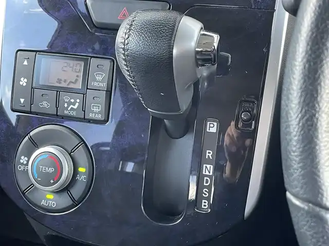 ダイハツ タント カスタム RS トップED SA Ⅲ 青森県 2018(平30)年 4.2万km レーザーブルークリスタルシャイン 4WD/純正ナビ/フルセグTV/CD/DVD/BT/バックカメラ/全周囲/純正エンジンスターター/ETC/14インチ純正AWホイール/両側パワースライドドア