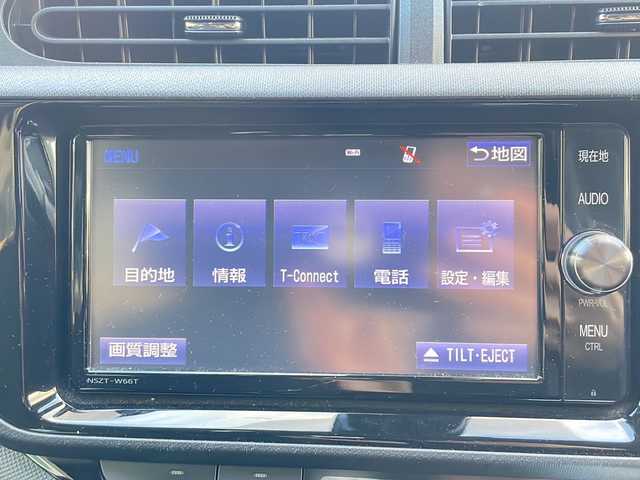 トヨタ アクア 兵庫県 2017(平29)年 7.5万km ライムホワイトパールクリスタルシャイン 社外ナビ（AM/FM/BT)/・フルセグTV/バックカメラ/レーンアシスト/オートライト/衝突軽減システム/横滑り防止/ステアリングスイッチ/車両接近通報装置/ECOモード/EVモード/LEDヘッドライト/ビルトインETC