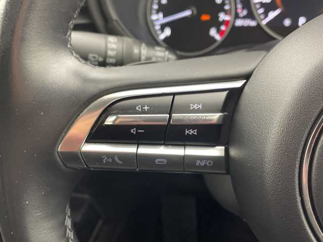 マツダ ＣＸ－３０ 20S Lパッケージ 兵庫県 2020(令2)年 2.1万km チタニウムフラッシュマイカ ・i-ACTIVSENSE/・スマートブレーキサポート/・スマートブレーキサポート（後進時）/・車間制御/・レーダークルーズコントロール/・オートマチックハイビーム/・速度標識警報/・ドライバーモニタリング/・前側方接近車両検知/・後側方接近車両検知/・車線逸脱警報システム/・ブラインドスポットモニター/・レーンキープアシストシステム/・前後パーキングセンサー/・純正8.8型SDナビ＆TV＆BT＆USB＆DVD/・360°カメラ/・黒革シート/・前席パワーシート/・前席シートヒーター/・運転席メモリーシート/・アイドリングストップ/・横滑り防止装置/・パワーバックドア/・革巻きステアリング/・ステアリングスイッチ/・ステアリングヒーター/・純正フロアマット/・電子パーキング/・オートホールド/・スマートキー/・プッシュスタート/・ビルトインETC/・電動格納ミラー/・LEDヘッドライト/・オートライト/・純正18インチアルミホイール