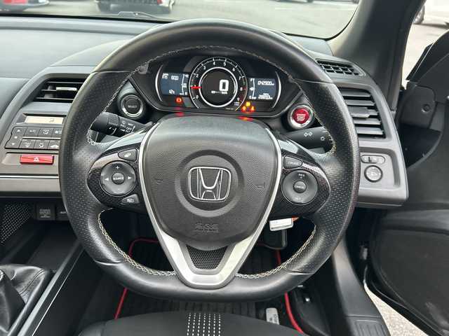 ホンダ Ｓ６６０ α 岐阜県 2016(平28)年 4.3万km プレミアムミスティックナイトパール 登録時走行距離42900ｋｍ/無限フロントスポイラー/無限マフラー/ハーフレザーシート/ＡＤＯＶＡＮタイヤ（ネオバ）/クルーズコントロール/純正アルミホイール/オートエアコン/ＵＳＢ入力端子/ＨＤＭＩ入力端子/純正フロアマット/フューエルタンクカバー/プッシュスタート/スマートキー/電動格納ミラー