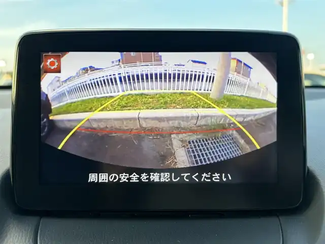 マツダ デミオ 13S 群馬県 2018(平30)年 1.1万km ディープクリムゾンマイカ 純正SDナビ/（USB/Bluetooth/AUX）/バックカメラ/ブラインドスポットモニタリング/ルアクロストラフィックアラート/車線逸脱警報システム/前進時アドバンストスマートシティブレーキサポート/後退時スマートシティブレーキサポート/AT誤発進抑制制御（前進時/後退時）/リアパーキングセンサー/アイドリングストップ/ステアリングリモコン/前後ドラレコ/オートライト/横滑り防止/プッシュスタート/ウィンカーミラー