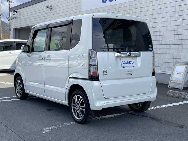 ホンダ Ｎ ＢＯＸ G 岩手県 2015(平27)年 12万km プレミアムホワイトパール (株)IDOMが運営する【じしゃロン盛岡店】の自社ローン専用車両になりますこちらは現金またはオートローンご利用時の価格です。自社ローンご希望の方は別途その旨お申付け下さい/純正メモリナビ/AM/FM/CD/DVD/SD/USB/BT/ワンセグTV/バックカメラ/ETC/両側PWスライドドア/CTBA/前席シートヒーター/カーテンエアバッグ/プッシュスタート/スマートキー/ドアバイザー/純正ラバー製フロアマット