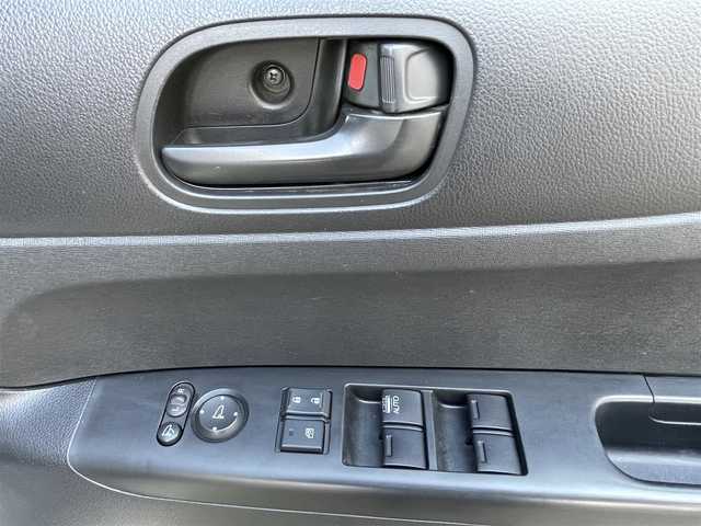 ホンダ Ｎ ＢＯＸ G 岩手県 2015(平27)年 12万km プレミアムホワイトパール (株)IDOMが運営する【じしゃロン盛岡店】の自社ローン専用車両になりますこちらは現金またはオートローンご利用時の価格です。自社ローンご希望の方は別途その旨お申付け下さい/純正メモリナビ/AM/FM/CD/DVD/SD/USB/BT/ワンセグTV/バックカメラ/ETC/両側PWスライドドア/CTBA/前席シートヒーター/カーテンエアバッグ/プッシュスタート/スマートキー/ドアバイザー/純正ラバー製フロアマット