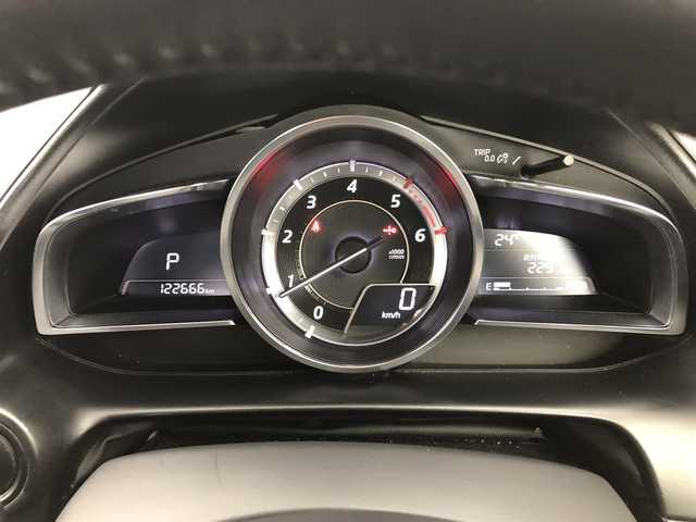 マツダ ＣＸ－３ XD ツーリング 道央・札幌 2016(平28)年 12.3万km セラミックM (株)IDOMが運営する【じしゃロン札幌店】の自社ローン専用車両になります。こちらは現金またはオートローンご利用価格です。自社ローンご希望の方は別途その旨お申し付けください。/・4WD/・純正SDナビ/・バックカメラ/・USBポート/・BSM/・プッシュスタート/・クルーズコントロール/・ステアリングリモコン/・パドルシフト/・HUD/・ドライブレコーダー/・ETC/・ハーフレザーシート/・シートヒーター/・純正ラバーマット/・スマートキー/・社外スマホホルダー