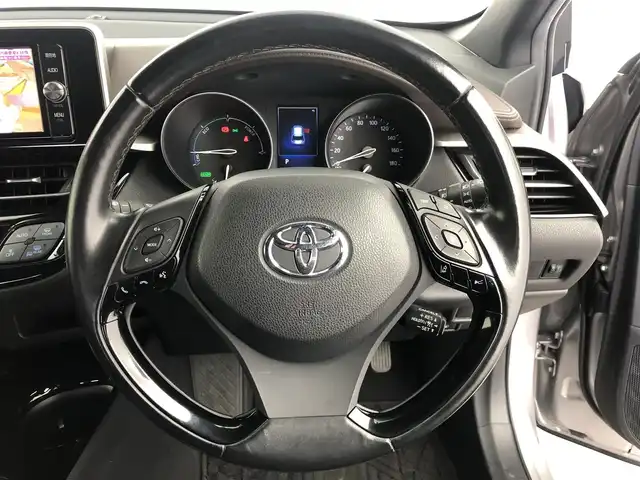 トヨタ Ｃ－ＨＲ G 愛知県 2017(平29)年 8万km メタルストリームM 純正ナビ　/（フルセグ／ＢＴ／ＣＤ／ＤＶＤ）　/モデリスタエアロ　/レーダークルーズコントロール　/バックモニター　/ブラインドスポットモニター　/コーナーセンサー　/衝突軽減システム　/レーンキープアシスト　/ハーフレザーシート　/前席シートヒーター　/ＥＴＣ　/純正AW