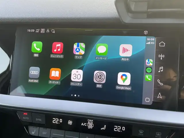 アウディ Ａ３ SB 30TFSI アドバンスド 石川県 2021(令3)年 1.8万km グレイシアホワイトメタリック 黒革シート/シートヒーター/衝突軽減ブレーキ/アダプティブクルーズコントロール/サイドアシスト/レーンキープアシスト/純正ナビ/フルセグＴＶ/バックカメラ/ＡｐｐｌｅＣａｒＰｌａｙ/置くだけ充電