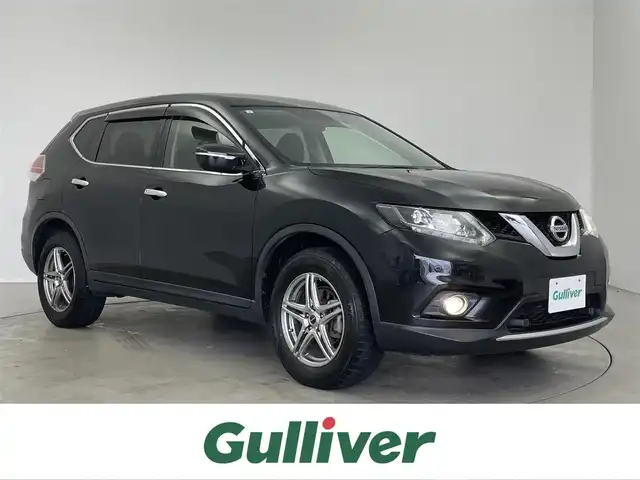 日産 エクストレイル 20X エマージェンシーブレーキ 埼玉県 2017(平29)年 1.8万km ダイヤモンドブラック 4WD 純正８インチナビ　バックカメラ　ビルトインＥＴＣ　ミラーヒーター　カプロンシート　シートヒーター　純正マット　スマートキー　オートライト　ＣＤ　ＤＶＤ　Ｂｌｕｅｔｏｏｔｈ　地デジＴＶ　