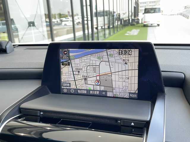 トヨタ クラウン ハイブリッド RS アドバンス 愛知県 2019(令1)年 7.4万km ホワイトパールクリスタルシャイン 衝突軽減システム/純正8型ナビ/全方位カメラ/レーダークルーズコントロール/シートヒーター/エアシート/フルセグ/CD DVD/Bluetooth/バックカメラ/パワーシート/ヘッドアップディスプレイ/コーナーセンサー/純正アルミホイール/ETC2.0/ブラインドスポットモニター/パドルシフト/ステアリングヒーター/インテリジェントミラー/オートマチックハイビーム/ドライブレコーダー/ステアリングスイッチ/スマートキー/プッシュスタート