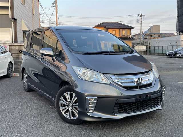 ホンダ フリード ハイブリット ジャストセレクション 埼玉県 2012(平24)年 3.3万km ガンＭ 販売済み/・純正ナビ/・バックカメラ/・両側パワスラ