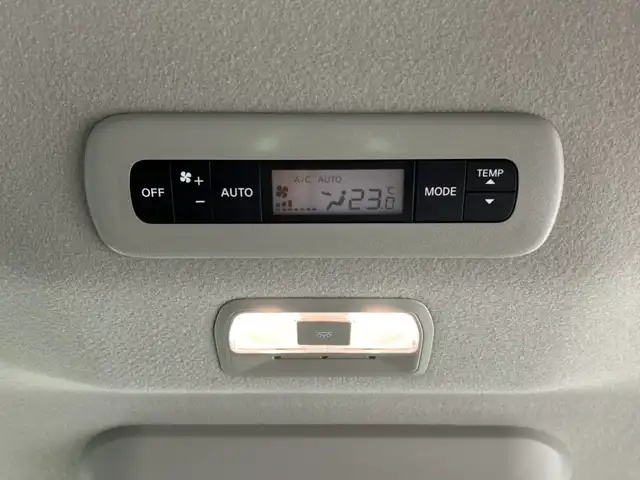 日産 セレナ e－パワー ハイウェイスター V 愛知県 2025(令7)年 0.1万km未満 プリズムホワイト 登録済未使用車/純正12.3インチナビ/（AM/FM/Bluetooth/フルセグTV/USB)/全方位カメラ/プロパイロット/衝突軽減ブレーキ/レーンキープアシスト/オートマチックハイビーム/追従式クルーズコントロール/ブラインドスポットモニター/コーナーセンサー/ETC2.0/ドライブレコーダー/両側パワースライドドア/LEDヘッドライト/スマートキー/スペアキー有/純正16インチアルミホイール