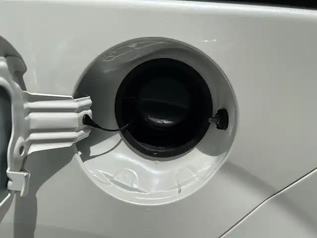 トヨタ スペイド F 静岡県 2014(平26)年 6.2万km ホワイトパールクリスタルシャイン 純正SDナビ(NSZT-W64)/　AM FM CD DVD Bluetooth/LEDオートヘッドライト/片側パワースライドドア/純正15インチアルミホイール/ステアリングスイッチ/スマートキー＆プッシュスタート/ドアバイザー/オートエアコン/純正フロアマット/ISOFIX/フルセグTV/バックモニター/ETC/前後社外ドライブレコーダー