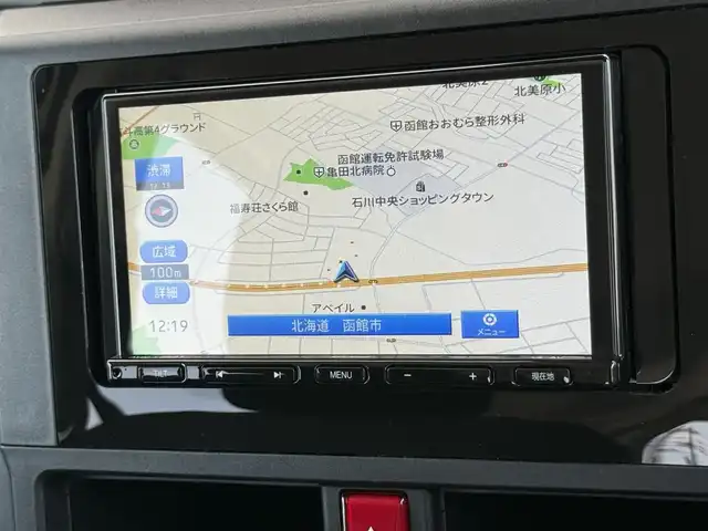 トヨタ ルーミー X 道南・函館 2023(令5)年 1.7万km パールホワイトⅢ ・社外メモリナビ（ＢＴ）/・バックカメラ/・片側パワースライドドア/・寒冷地仕様/・オートハイビーム/・衝突軽減ブレーキ/・前後コーナーセンサー/・冬タイヤ積込（純正ＡＷ）/・社外フロアマット/・スマートキー/・ＥＴＣ