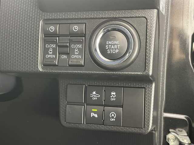 ダイハツ タント カスタム RS 愛知県 2023(令5)年 1.8万km ブラックマイカメタリック 純９型ＤＡ　フルセグＴＶ　Ｂｌｕｅｔｏｏｔｈ　バックカメラ　両側電動スライドドア　スマートアシスト３　フロントメッキ　バックドアメッキ　黒ハーフレザー　ＥＴＣ　衝突軽減　レーダークルコン　スマートキー/電動パーキング/フロントグリルロアガーニッシュ/バックドアスポイラーガーニッシュ