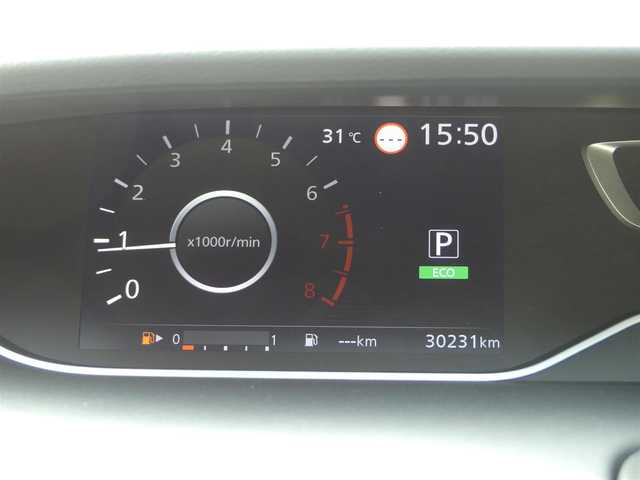 日産 セレナ X V 千葉県 2020(令2)年 3.1万km インペリアルアンバーP エマージェンシーブレーキ/クルーズコントロール/アイドリングストップ/両側パワースライドドア/純正SDナビ/地デジTV/【BD/DVD/CD再生機能】/アラウンドビューモニター/ドライブレコーダー/ETC/LEDヘッドライト/フォグライト/ウインカーミラー/コーナーセンサー/インテリジェントキー