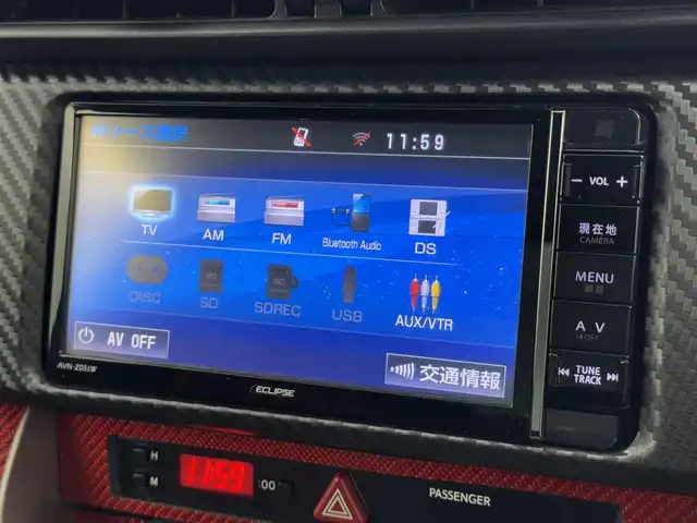 トヨタ ８６ GT 福岡県 2014(平26)年 7.2万km ライトニングレッド モデリスタエアロ　/社外ナビ（Ｂｌｕｅｔｏｏｔｈ，フルセグＴＶ）　/バックカメラ　/ＥＴＣ　/横滑り防止　/プッシュスタート　/スマートキー　/純正フロアマット　/オートライト　/社外１８インチアルミホイール　/６ＭＴ/GReddy車高調/TOM`ｓリアテールランプ