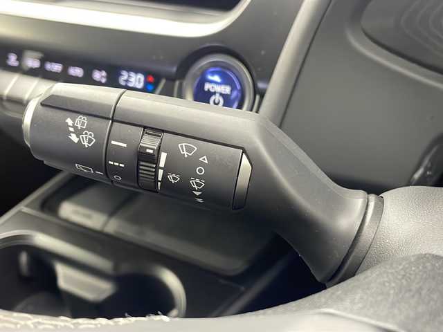 レクサス ＵＸ 250h 栃木県 2020(令2)年 4.5万km ソニックチタニウム 純正ナビ/（フルセグ/BT/CD/DVD/AM/FM)/バックカメラ/プリクラッシュセーフティ/車線逸脱警報機能/先行車発進お知らせ機能/パーキングサポートブレーキ/レーダークルーズコントロール/クリアランスソナー/ETC2.0/ドライブレコーダー/電格ウィンカーミラー/純正LEDヘッドライト/オートライト/保証書/取扱説明書