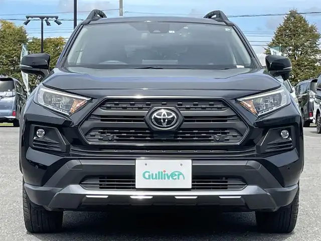 トヨタ ＲＡＶ４ アドベンチャー オフロードPKG 道央・札幌 2022(令4)年 3.6万km アティチュードブラックマイカ ４WD/ワンオーナー/寒冷地仕様/純正ディーラーOPナビ/AM/FM/BT/SD/フルセグ/トヨタセーフティセンス/衝突被害軽減ブレーキ/横滑り防止装置/レーダークルーズコントロール/レーンキープアシスト/ダウンヒルアシストコントロール/クリアランスソナー/ブラインドスポットモニター/ECOMODE/SPORTMODE/SNOWMODE/D席パワーシート/メモリーシート/前席シートヒーター/前席エアシート/レザーシート/革巻きステアリング/ステアリングリモコン/ハンドルヒーター/電動パーキング/ブレーキホールド/自動防眩ミラー/MTモード付AT/プッシュスタート/スマートキー/LEDヘッドライト/フォグランプ/オートライト/オートハイビーム/電動格納ミラー/ウィンカーミラー/純正フロアマット/ドアバイザー/スペアキー