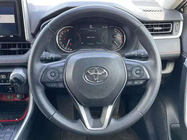 トヨタ ＲＡＶ４ アドベンチャー オフロードPKG 道央・札幌 2022(令4)年 3.6万km アティチュードブラックマイカ ４WD/ワンオーナー/寒冷地仕様/純正ディーラーOPナビ/AM/FM/BT/SD/フルセグ/トヨタセーフティセンス/衝突被害軽減ブレーキ/横滑り防止装置/レーダークルーズコントロール/レーンキープアシスト/ダウンヒルアシストコントロール/クリアランスソナー/ブラインドスポットモニター/ECOMODE/SPORTMODE/SNOWMODE/D席パワーシート/メモリーシート/前席シートヒーター/前席エアシート/レザーシート/革巻きステアリング/ステアリングリモコン/ハンドルヒーター/電動パーキング/ブレーキホールド/自動防眩ミラー/MTモード付AT/プッシュスタート/スマートキー/LEDヘッドライト/フォグランプ/オートライト/オートハイビーム/電動格納ミラー/ウィンカーミラー/純正フロアマット/ドアバイザー/スペアキー