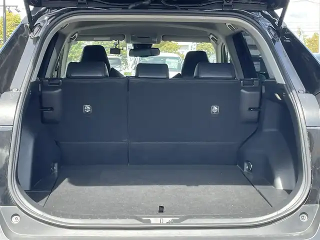 トヨタ ＲＡＶ４ アドベンチャー オフロードPKG 道央・札幌 2022(令4)年 3.6万km アティチュードブラックマイカ ４WD/ワンオーナー/寒冷地仕様/純正ディーラーOPナビ/AM/FM/BT/SD/フルセグ/トヨタセーフティセンス/衝突被害軽減ブレーキ/横滑り防止装置/レーダークルーズコントロール/レーンキープアシスト/ダウンヒルアシストコントロール/クリアランスソナー/ブラインドスポットモニター/ECOMODE/SPORTMODE/SNOWMODE/D席パワーシート/メモリーシート/前席シートヒーター/前席エアシート/レザーシート/革巻きステアリング/ステアリングリモコン/ハンドルヒーター/電動パーキング/ブレーキホールド/自動防眩ミラー/MTモード付AT/プッシュスタート/スマートキー/LEDヘッドライト/フォグランプ/オートライト/オートハイビーム/電動格納ミラー/ウィンカーミラー/純正フロアマット/ドアバイザー/スペアキー