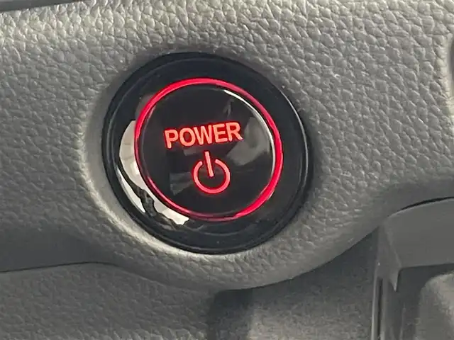 ホンダ ステップワゴン スパーダ eHEV 熊本県 2023(令5)年 0.9万km クリスタルブラックパール 純正8インチナビ/(Bluetooth/CD/DVD/USB/SD/フルセグTV)/ホンダセンシング/・衝突軽減ブレーキ（CMBS）/・誤発進抑制機能/・後方誤発進抑制機能/・近距離衝突軽減ブレーキ/・歩行者事故低減ステアリング/・路外逸脱抑制機能/・渋滞追従機能付アダプティブクルーズコントロール/・車線維持支援システム（LKAS）/・トラフィックジャムアシスト（渋滞運転支援機能）/・先行車発進お知らせ機能/・標識認識機能/・オートマチックハイビーム/・アダプティブドライビングビーム/バックカメラ/クリアランスソナー/ブラインドスポットインフォメーション/LEDヘッドライト/両側パワースライドドア/パワーバックドア/ハーフレザーシート/D/Nシートヒーター/二列目オットマン/電動パーキングブレーキ/オートブレーキホールド/パドルシフト/純正フロアマット/ドアバイザー/プッシュスタート/スマートキー/ステアリングリモコン