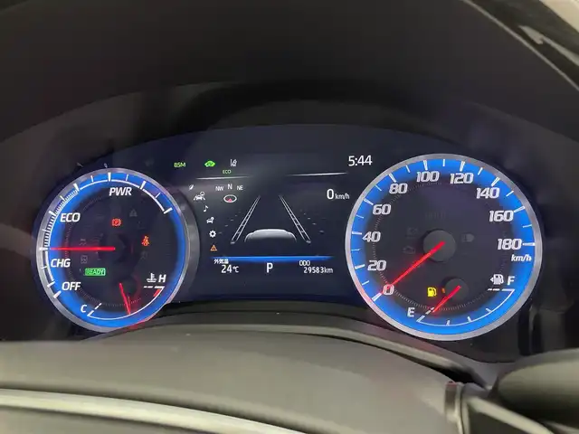 トヨタ クラウン ハイブリッド RS アドバンス Four 宮城県 2018(平30)年 3万km ホワイトパールクリスタルシャイン サンルーフ　/モデリスタエアロ　/メーカーナビ　/ヘッドアップディスプレイ　/ブラインドスポットモニター　/アダプティブクルーズ　/クリアランスソナー　/ＲＣＴＡ　/セーフティセンス　/純正ＥＧスターター　/ドライブレコーダー/ウィンドシールドデアイサー/純正18AW/スタッドレス/AWセット車載/禁煙車