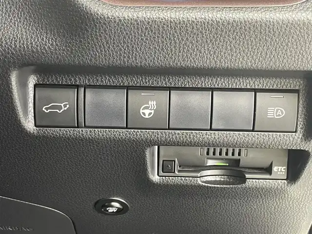 トヨタ ＲＡＶ４ G Zパッケージ 茨城県 2019(令1)年 1.8万km ホワイトパールクリスタルシャイン 純正ナビ/Bluetooth/フルセグ/radio/CD/DVD//バックカメラ/サンルーフ(OP)/TRDエアロ/F/S/Ru/トヨタセーフティーセンス/・プリクラッシュセーフティー/・レーントレーシングアシスト/・レーダークルーズコントロール/・オートマチックハイビーム/・ロードサインアシスト/ドラレコ/ブラインドスポットモニター/ETC/D席パワーシート/D+N席シートヒーター/デジタルインナーミラー/LEDヘッドライト