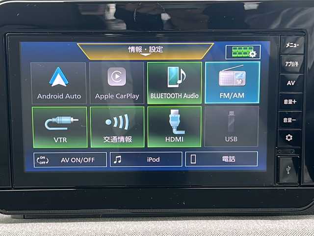 日産 サクラ X 三重県 2023(令5)年 1.2万km ブラック 純正ディスプレイオーディオ /全周囲カメラ /スペアキー /360°セーフティアシスト /レーンディパーチャーウォーニング /USB給電ポート/純正フロアマット /LEDヘッドライト /オートライト /電動格納ミラー /禁煙車